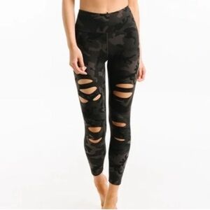Zyia Black Camo Cutout Leggings